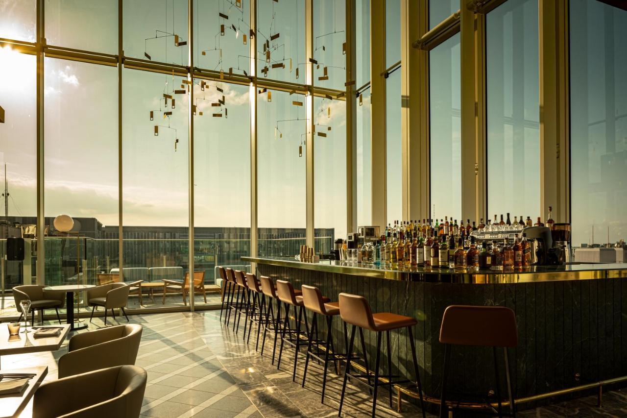 Miyako Hotel Hakata Fukuoka (Fukuoka) Exterior foto The bar at the 12th floor