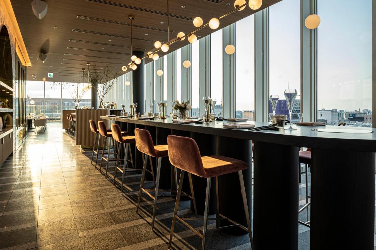 Miyako Hotel Hakata Fukuoka (Fukuoka) Exterior foto The bar at the ANA Suite Lounge at Haneda Airport
